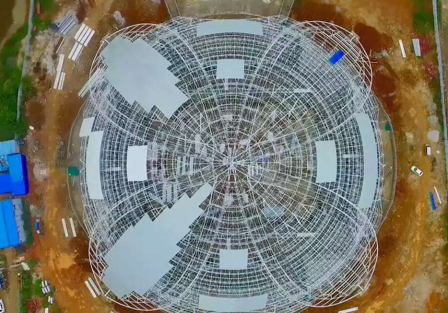 白山体育馆网架